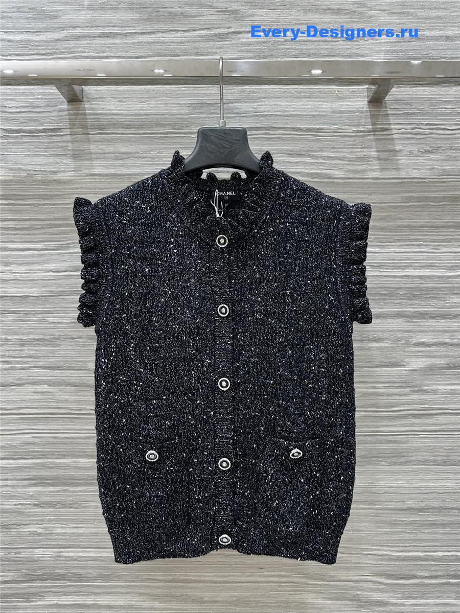 Ch**el coco black knit vest