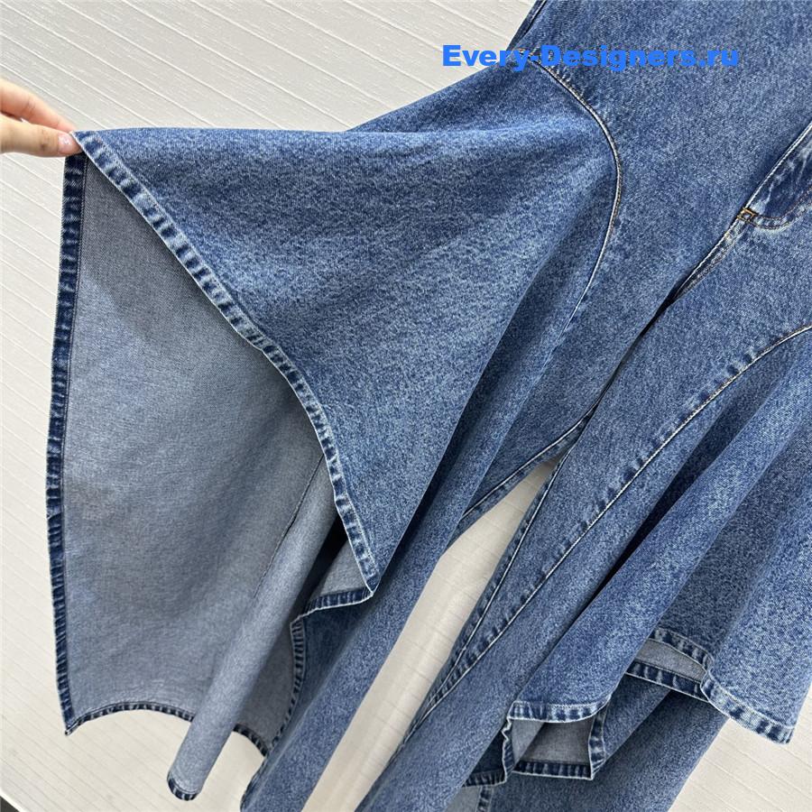 ALAÏA Light Blue Ruffle Jeans