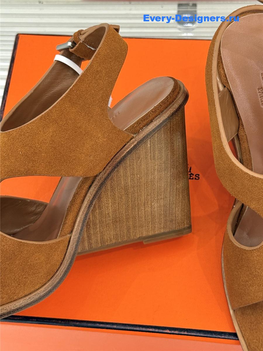 H**me5 kalya 100 brown suede sandals
