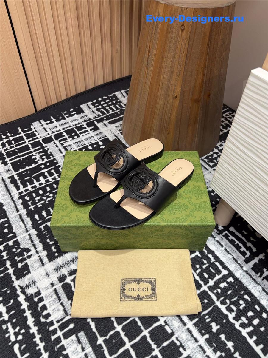 Gvc*1 gg black leather sandals