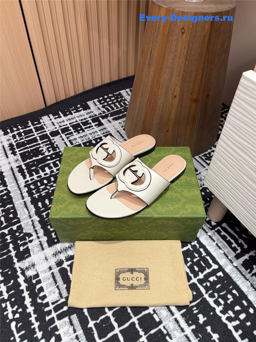 Gvc*1 gg white leather sandals