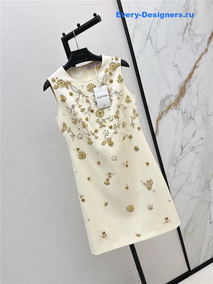 Va1e*ntin0 white beaded dress