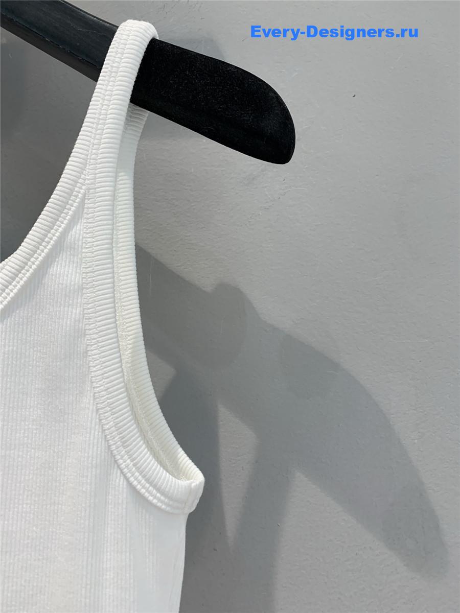 Va1e*ntin0 vgold ribbed tank top