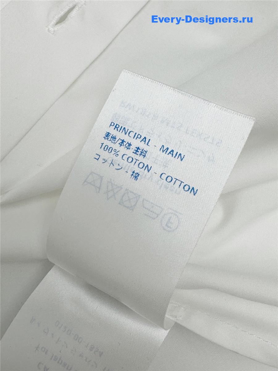 l0vis Vvtt0n travel stamp shirt