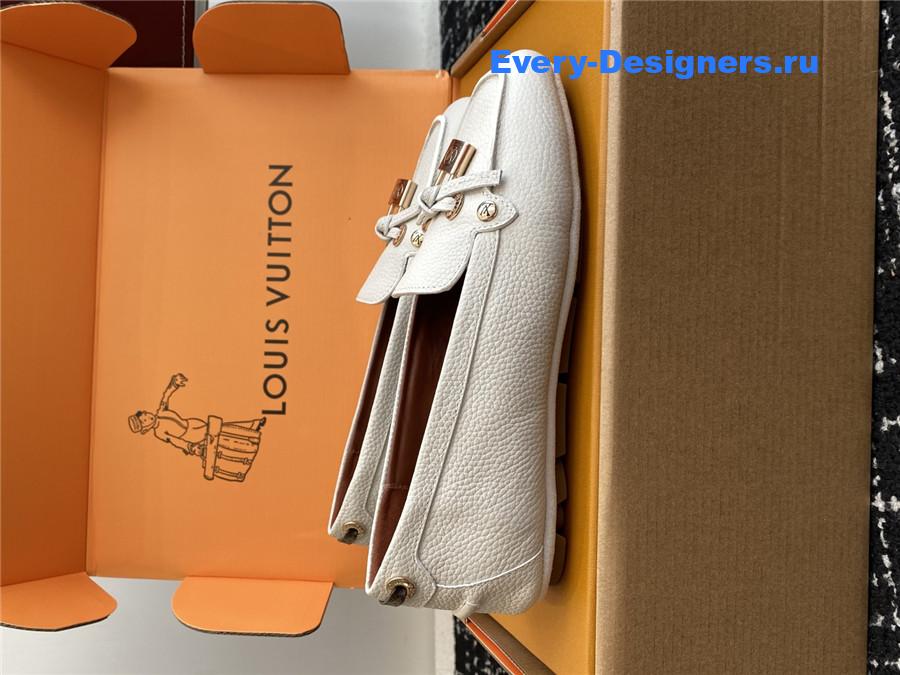 l0vis Vvtt0n gloria white loafers