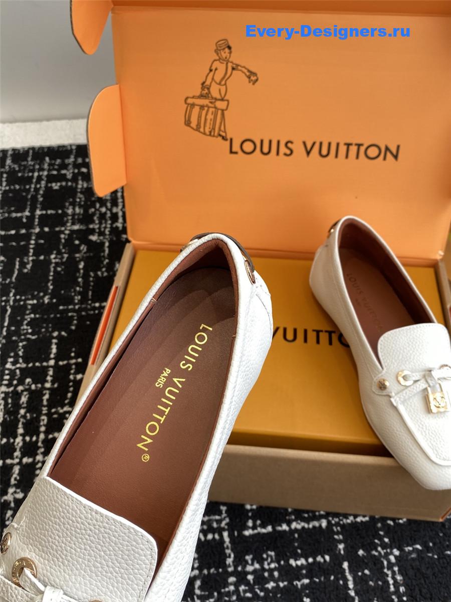 l0vis Vvtt0n gloria white loafers