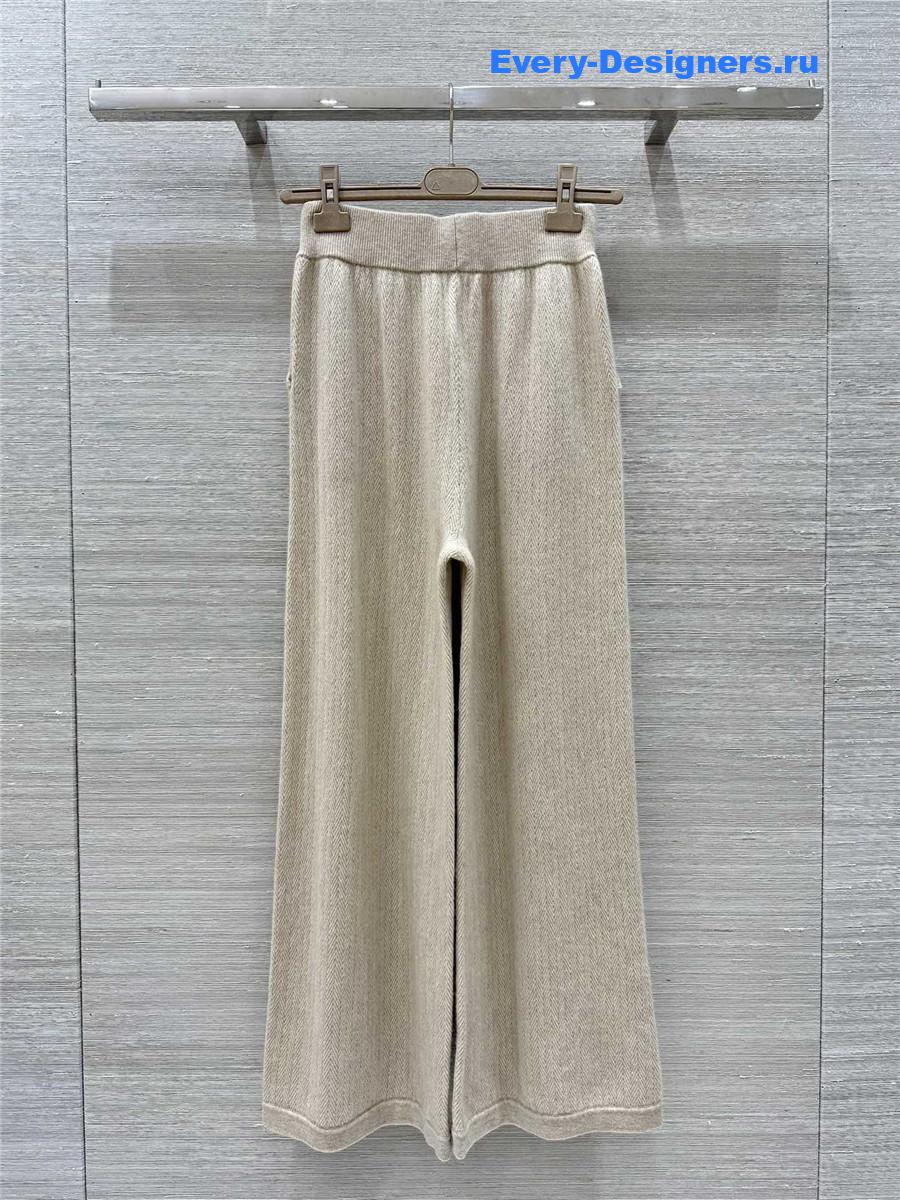 L0r0 P1ana zip beige cashmere suit