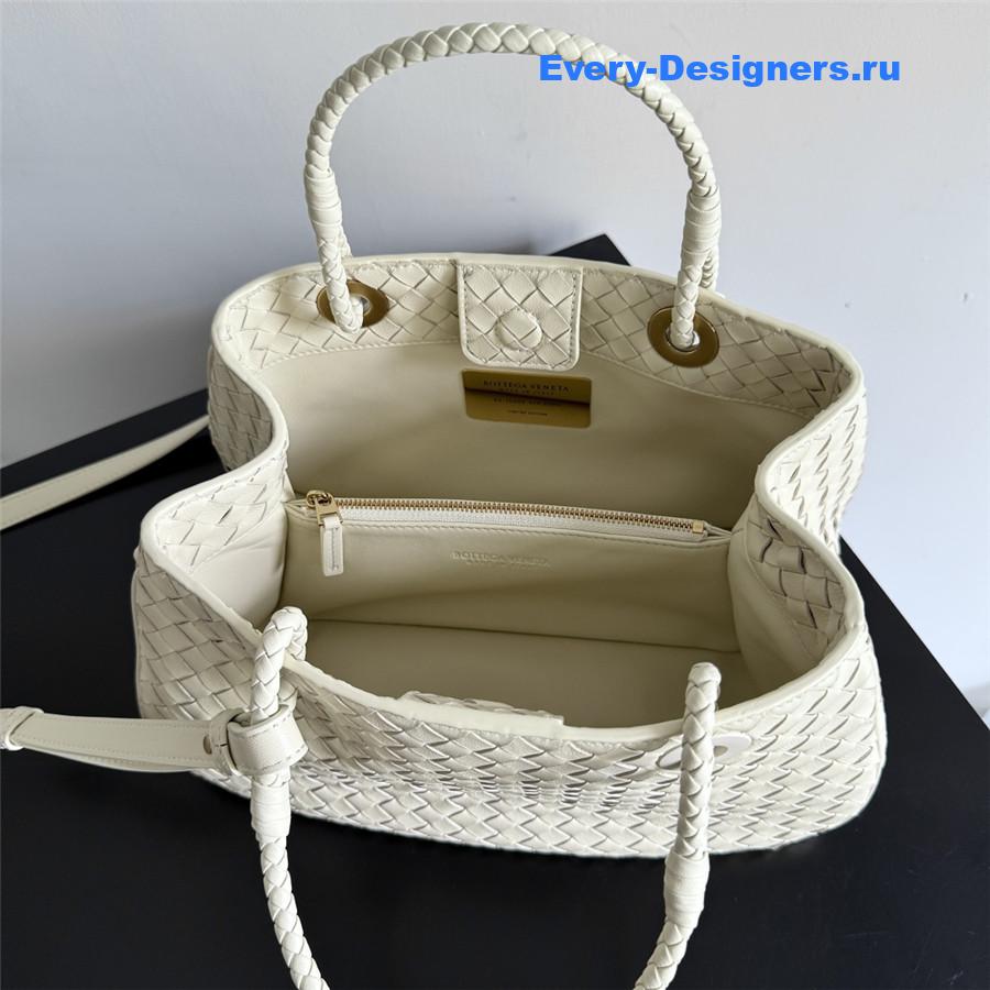 b0tt*ga Ven*ta white leather basket shoulder bag