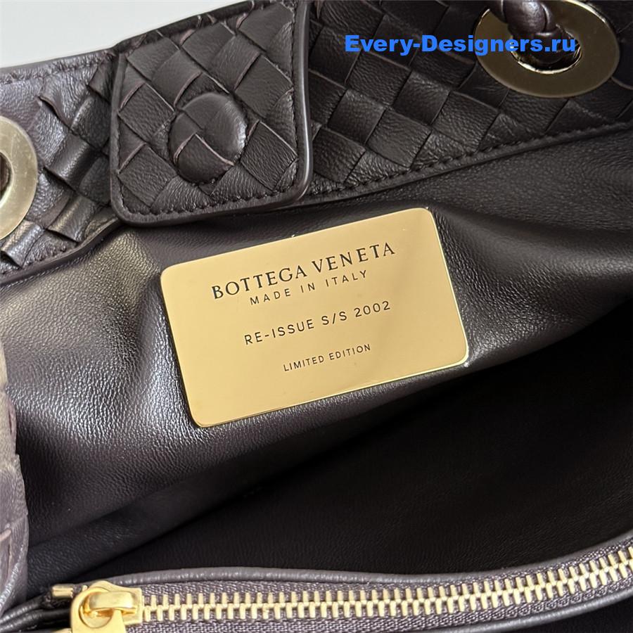 b0tt*ga Ven*ta brown leather basket shoulder bag