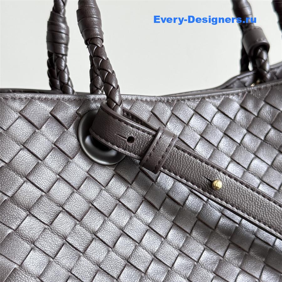 b0tt*ga Ven*ta brown leather basket shoulder bag