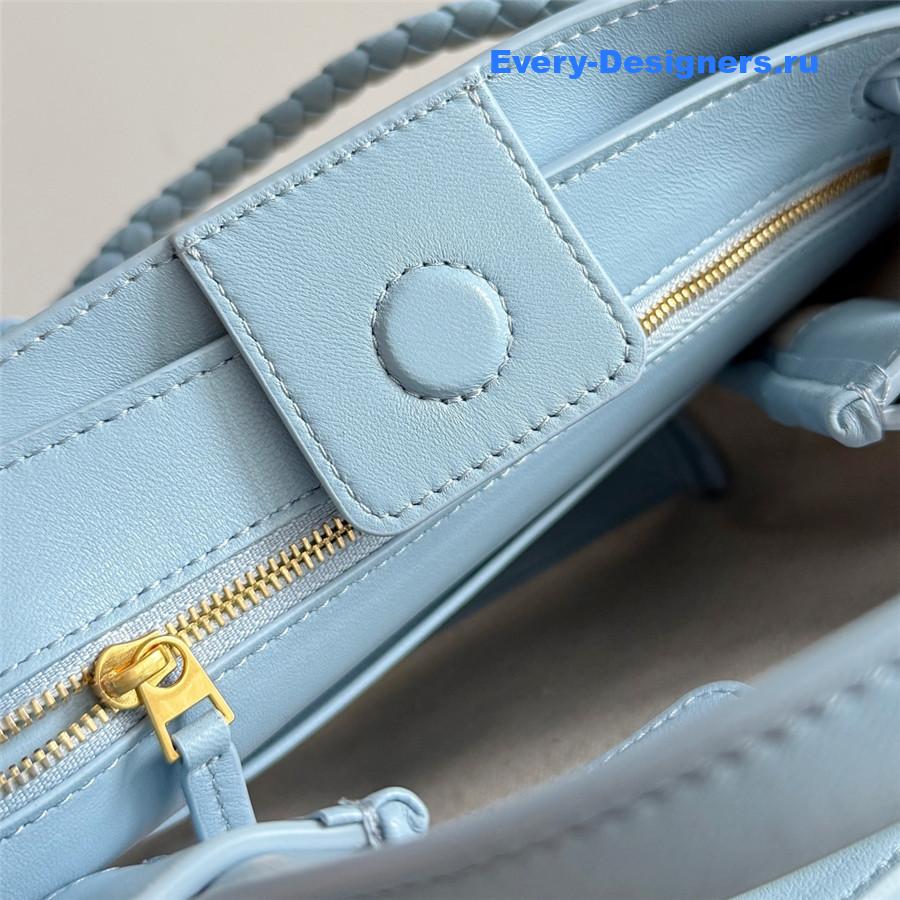 b0tt*ga Ven*ta andiamo small tote in blue