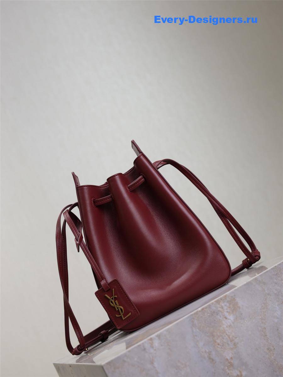 Sa1nt Lau*nt burgundy leather bucket bag