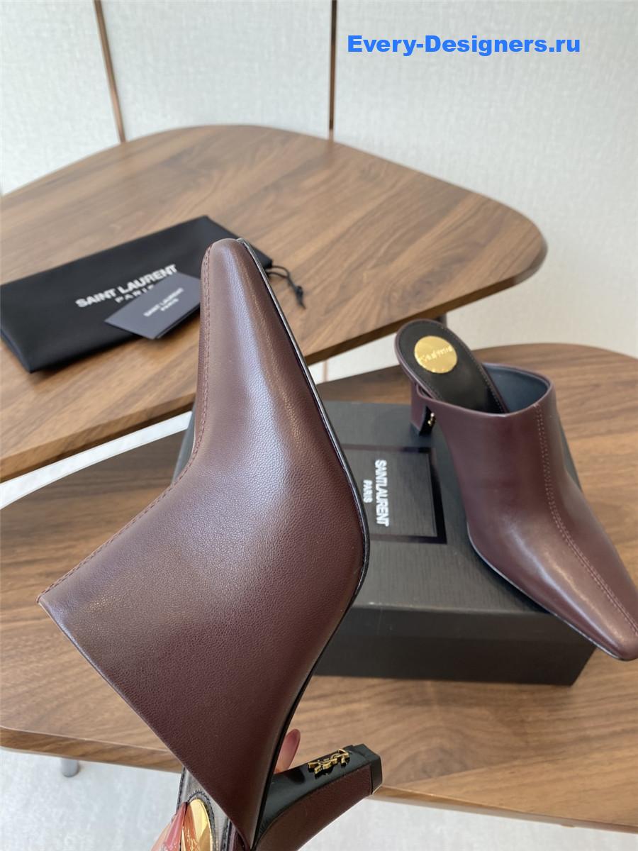 Sa1nt Lau*nt burgundy leather mules