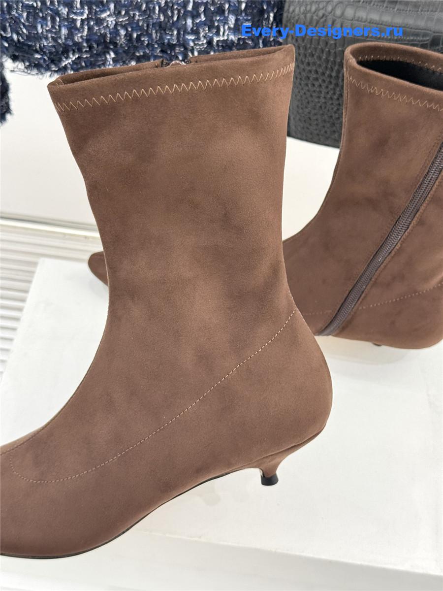 The R0w suede pointy toe boots