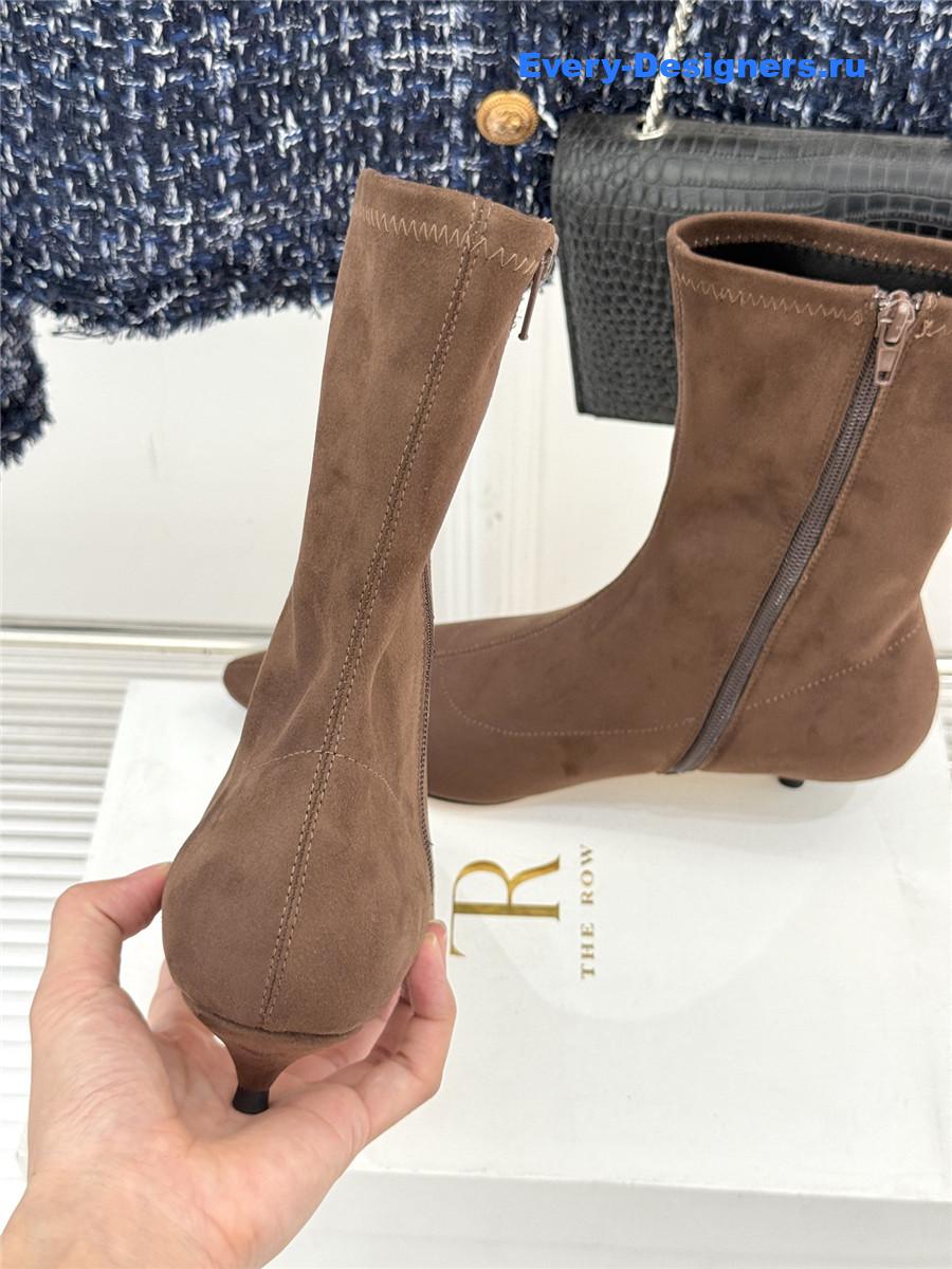 The R0w suede pointy toe boots