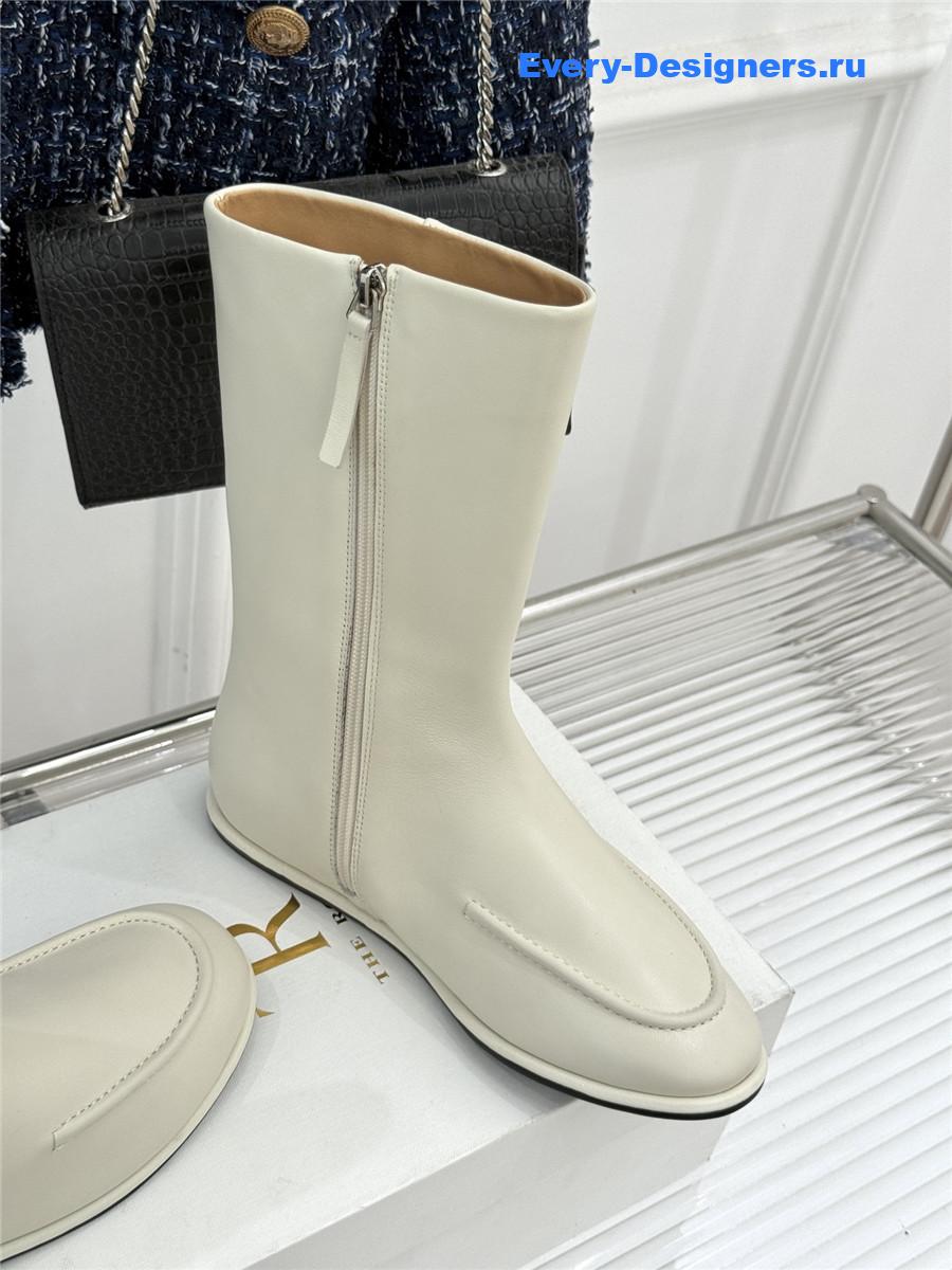 The R0w white canal ankle boots