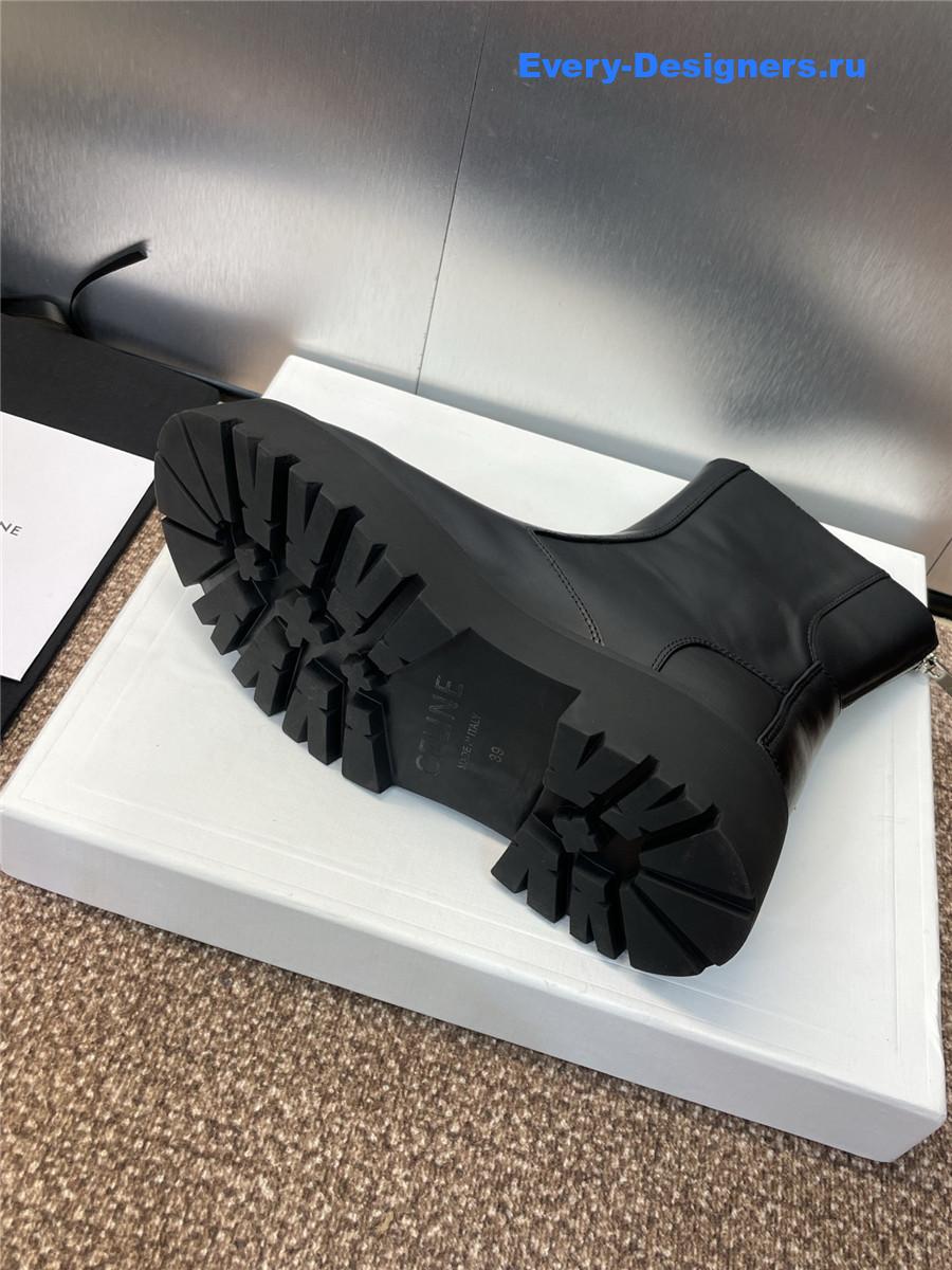 Ce1i*e bulky black calfskin boots