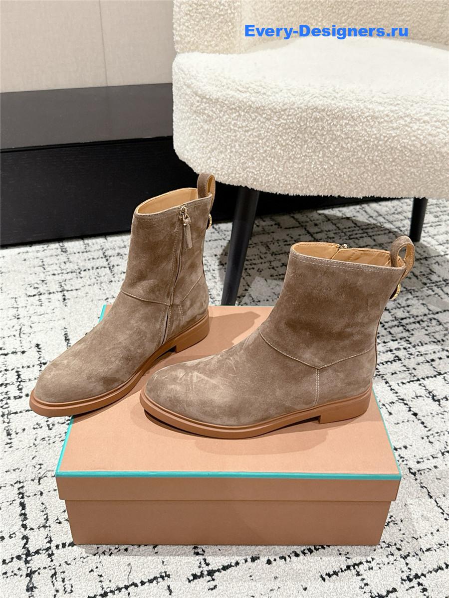 L0r0 P1ana  kilda gray suede ankle boots
