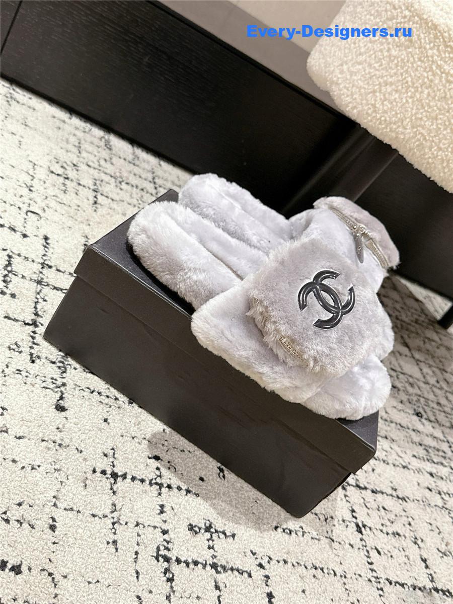 Ch**el gray logo cc wool slides