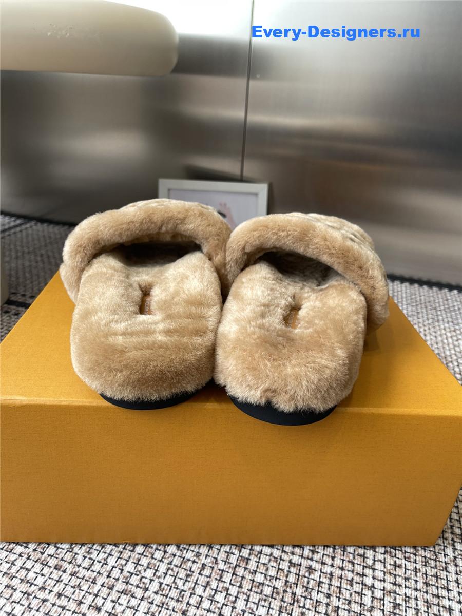 l0vis Vvtt0n brown wool platform slippers