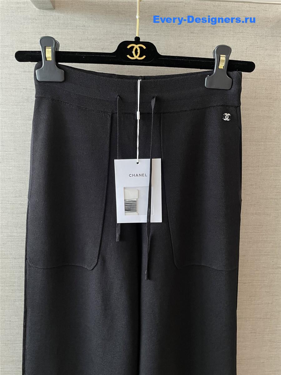 Ch**el black straight-fit pants