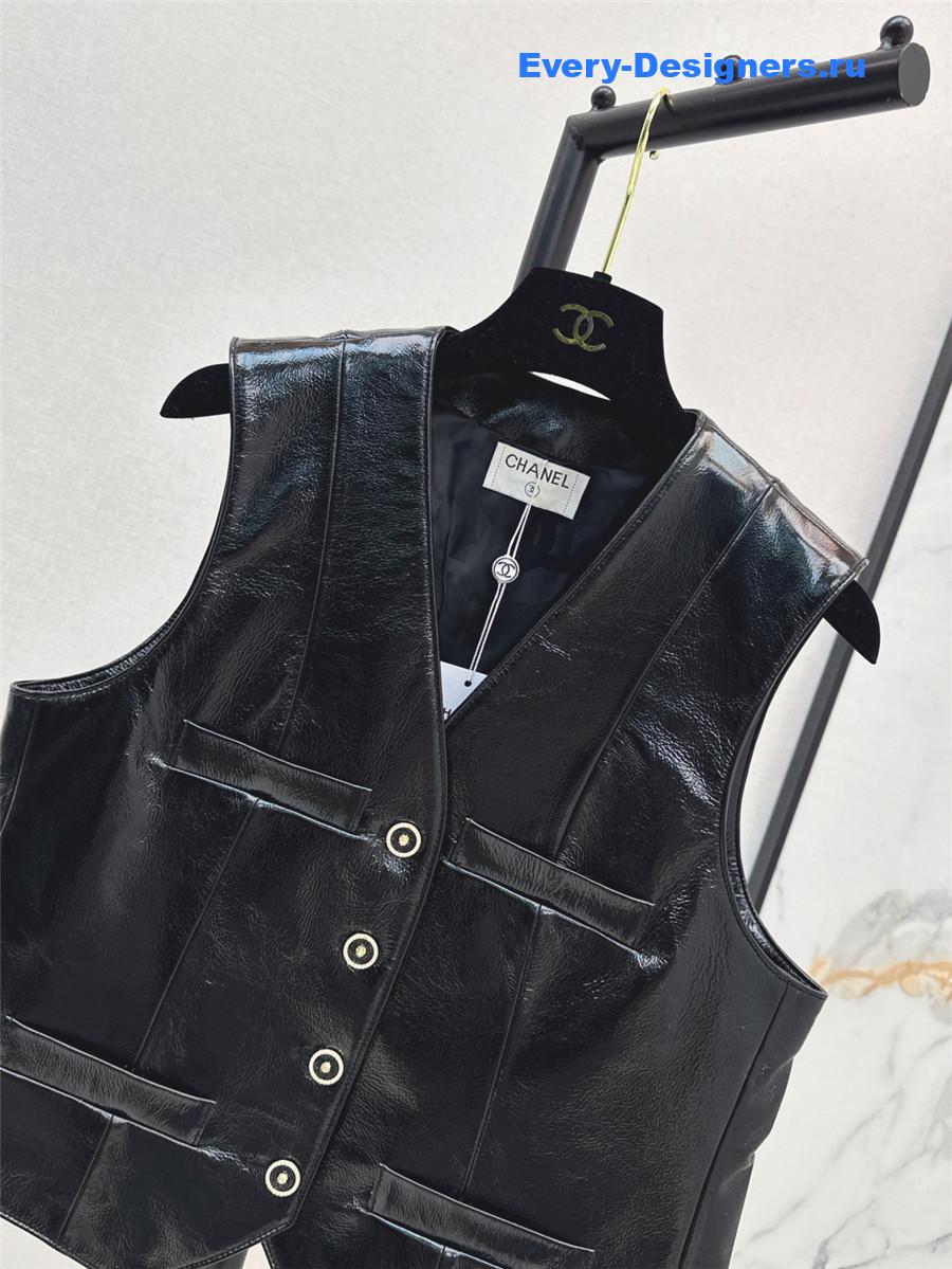 Ch**el black leather vest