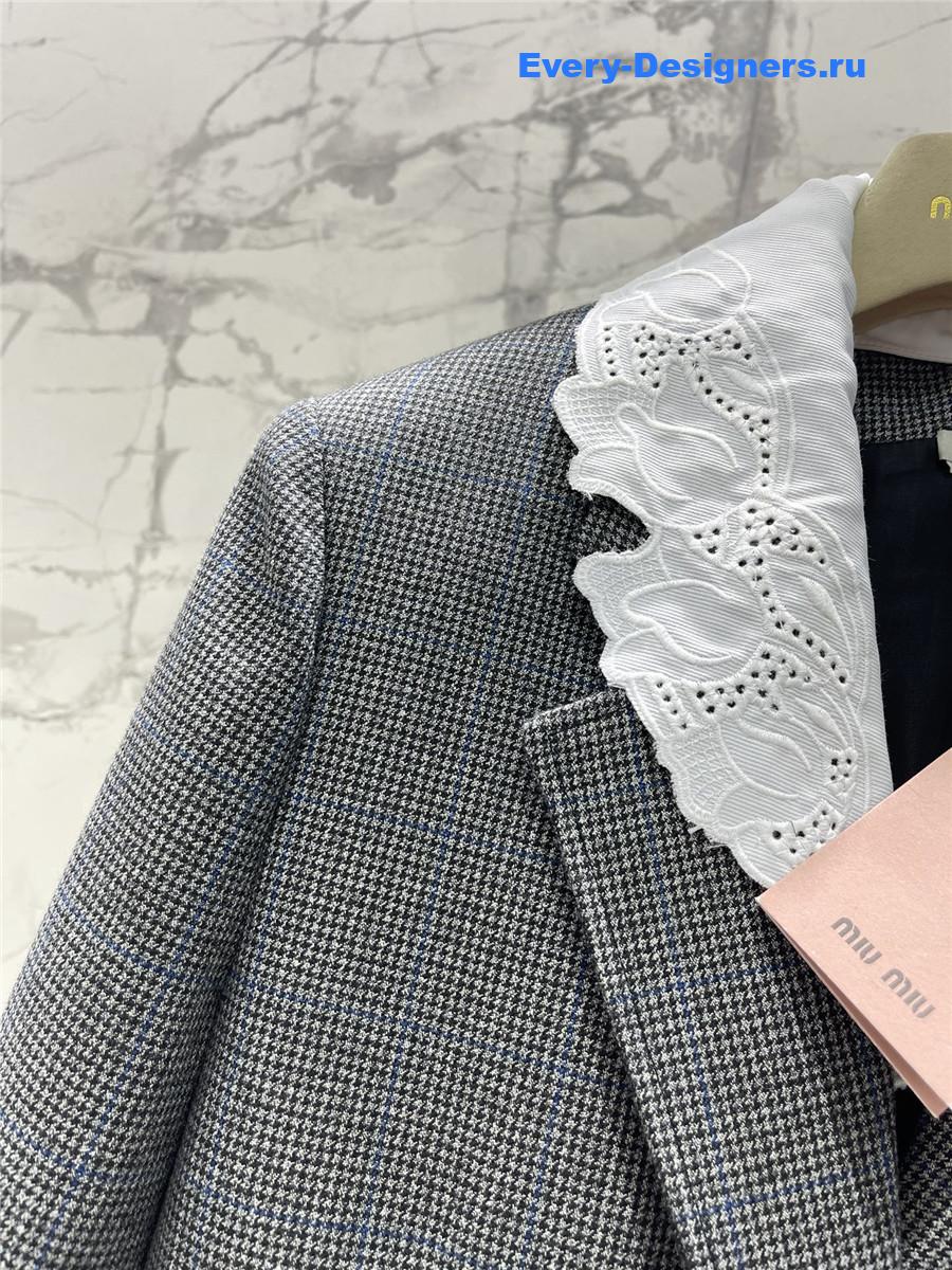Miu Miu Grey Detachable Lace Collar Blazer