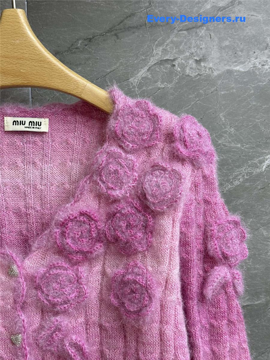 Miu Miu V-neck Pink Cropped Cardigan