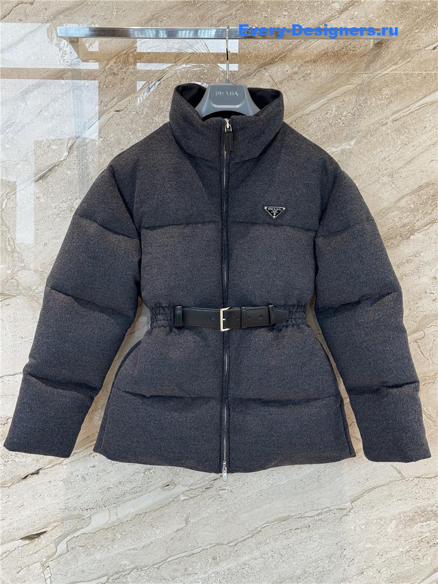 Pra*a belted logo-plaque down jacket