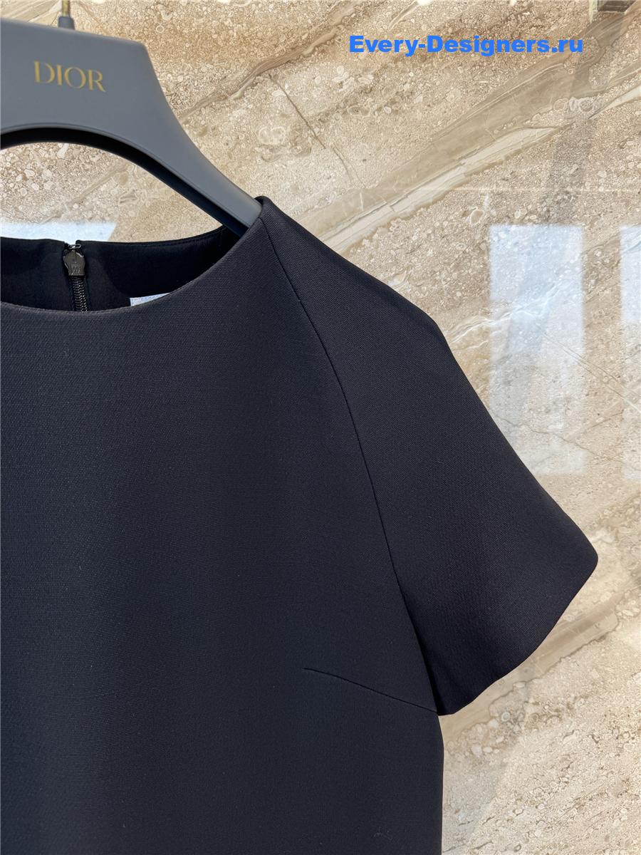 D10r black silk and wool dress