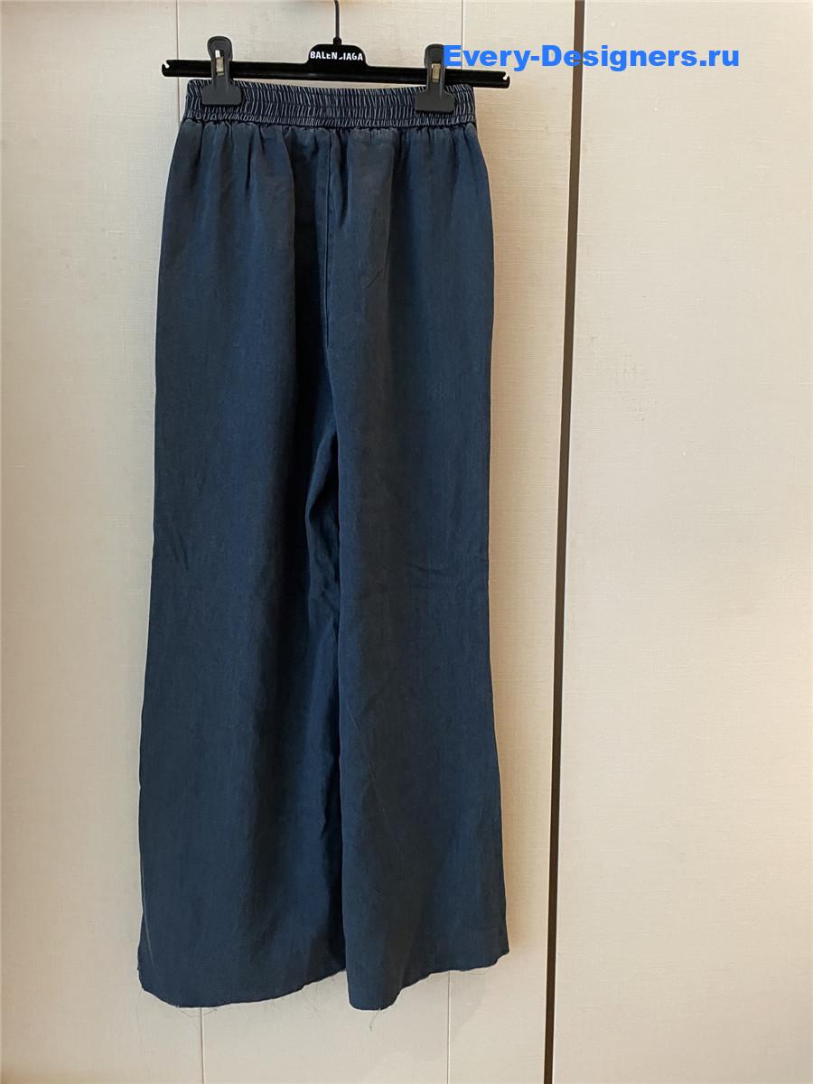 Ch**el blue elastic waist flared jeans