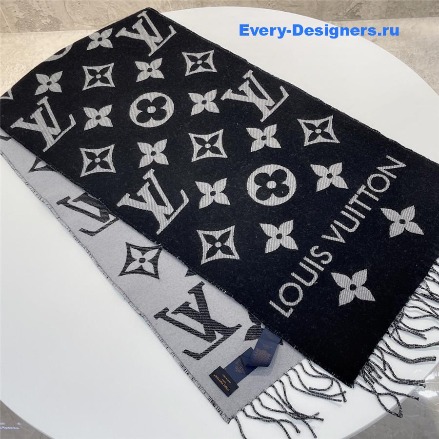 l0vis Vvtt0n lv navy essential shine scarf