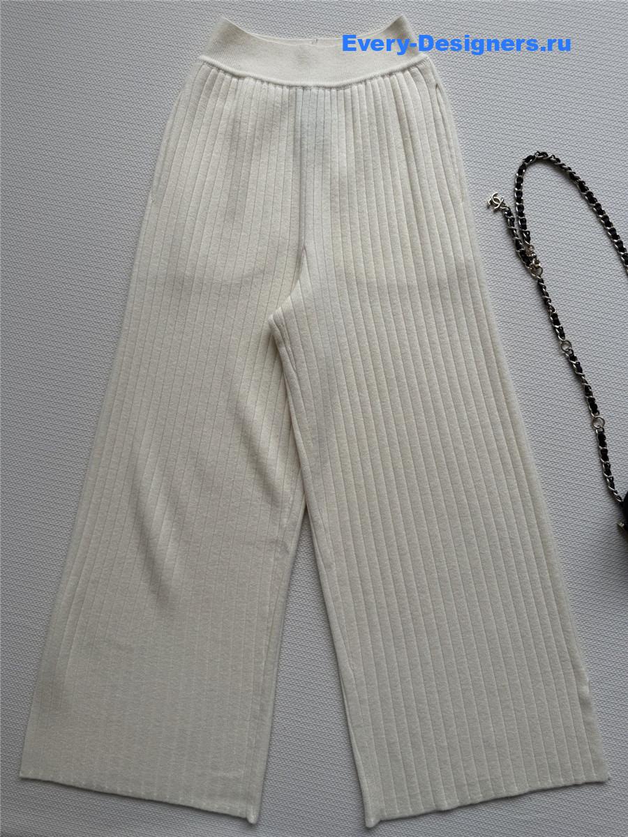 L0r0 P1ana beige cashmere wide-leg pants