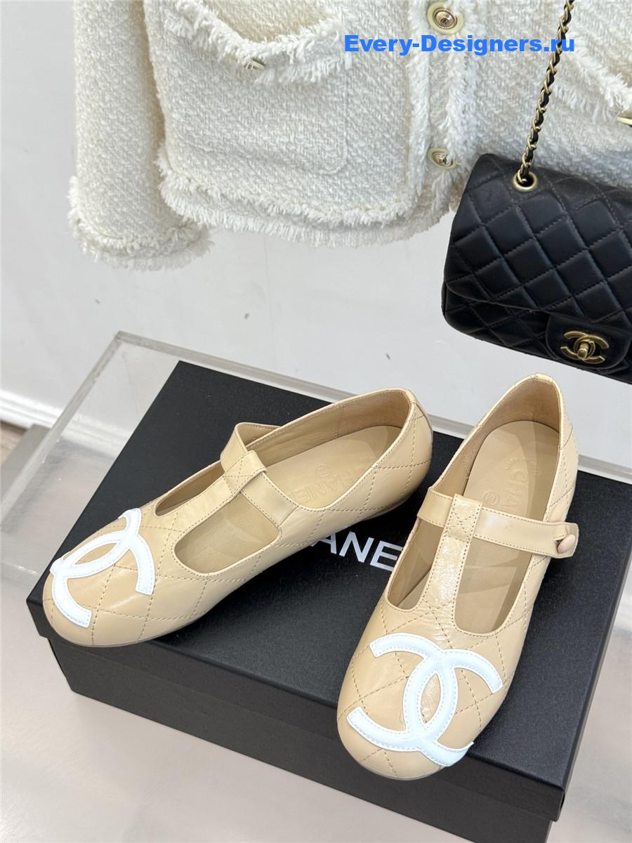 Ch**el classic beige cc t-strap ballet mary jane flats