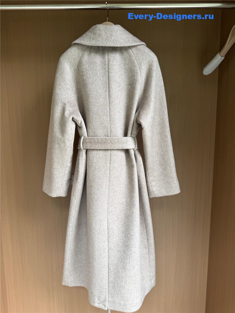L0r0 P1ana light grey cashmere coat