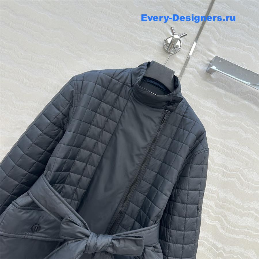 H**me5 dark blue quilted coat