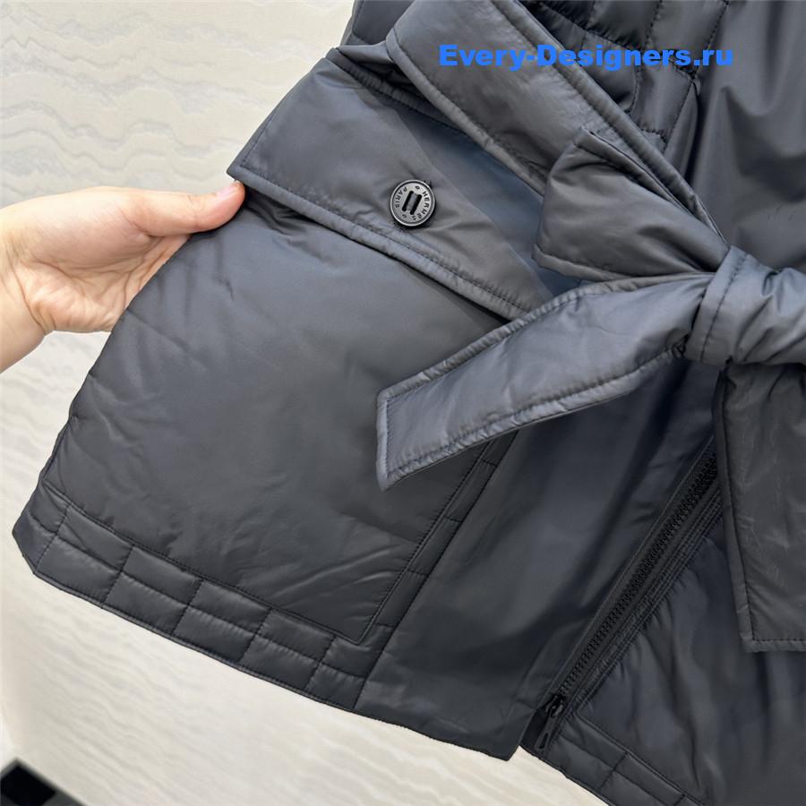 H**me5 dark blue quilted coat