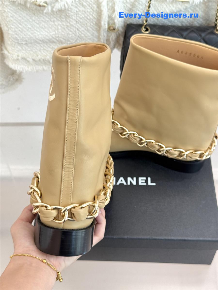 Ch**el beige leather black cap toe chain boots