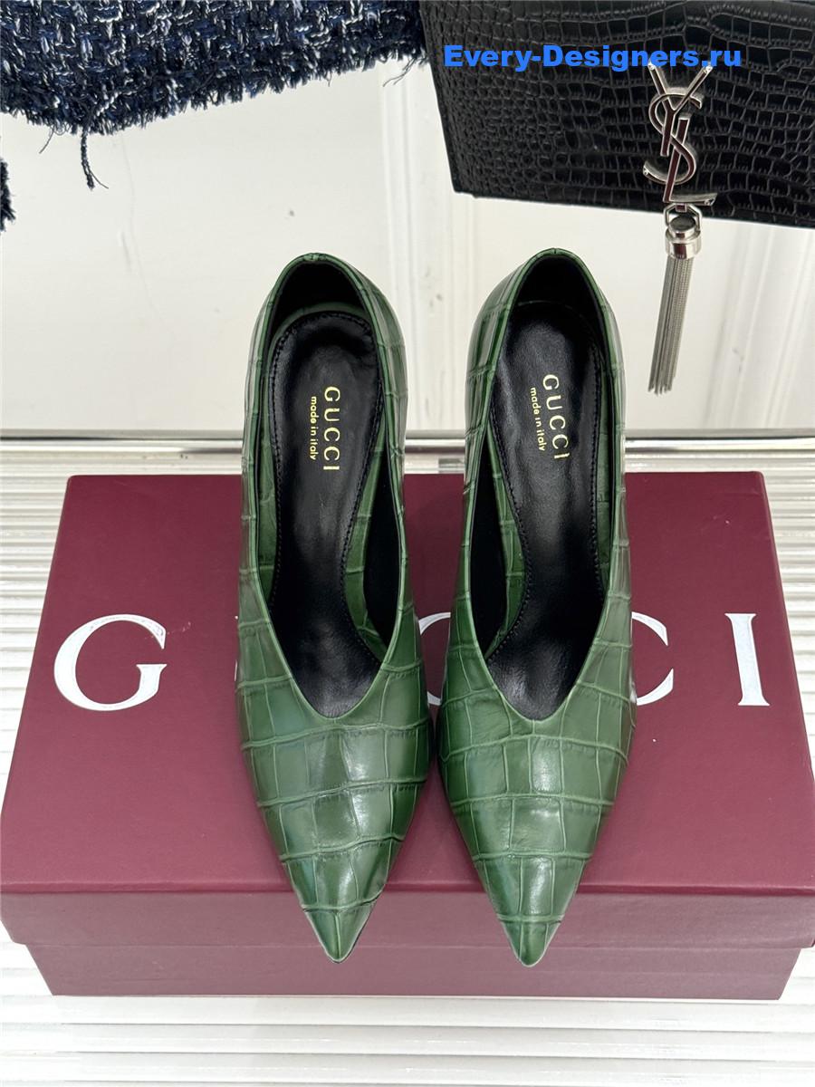 Gvc*1 green croc-embossed leather mule pumps