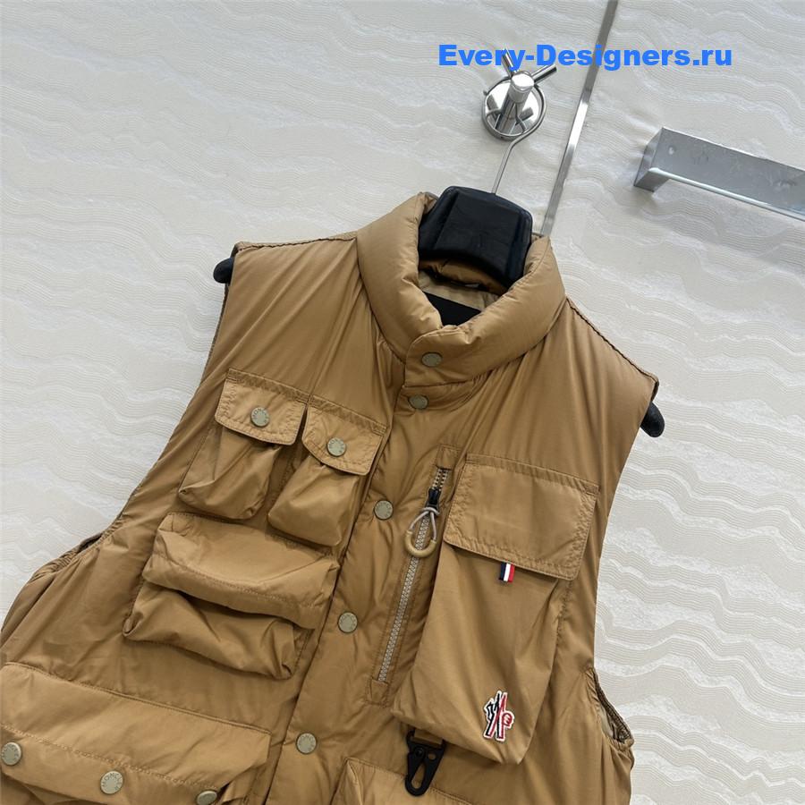 Moncler Grenoble Tongass Down Field Vest
