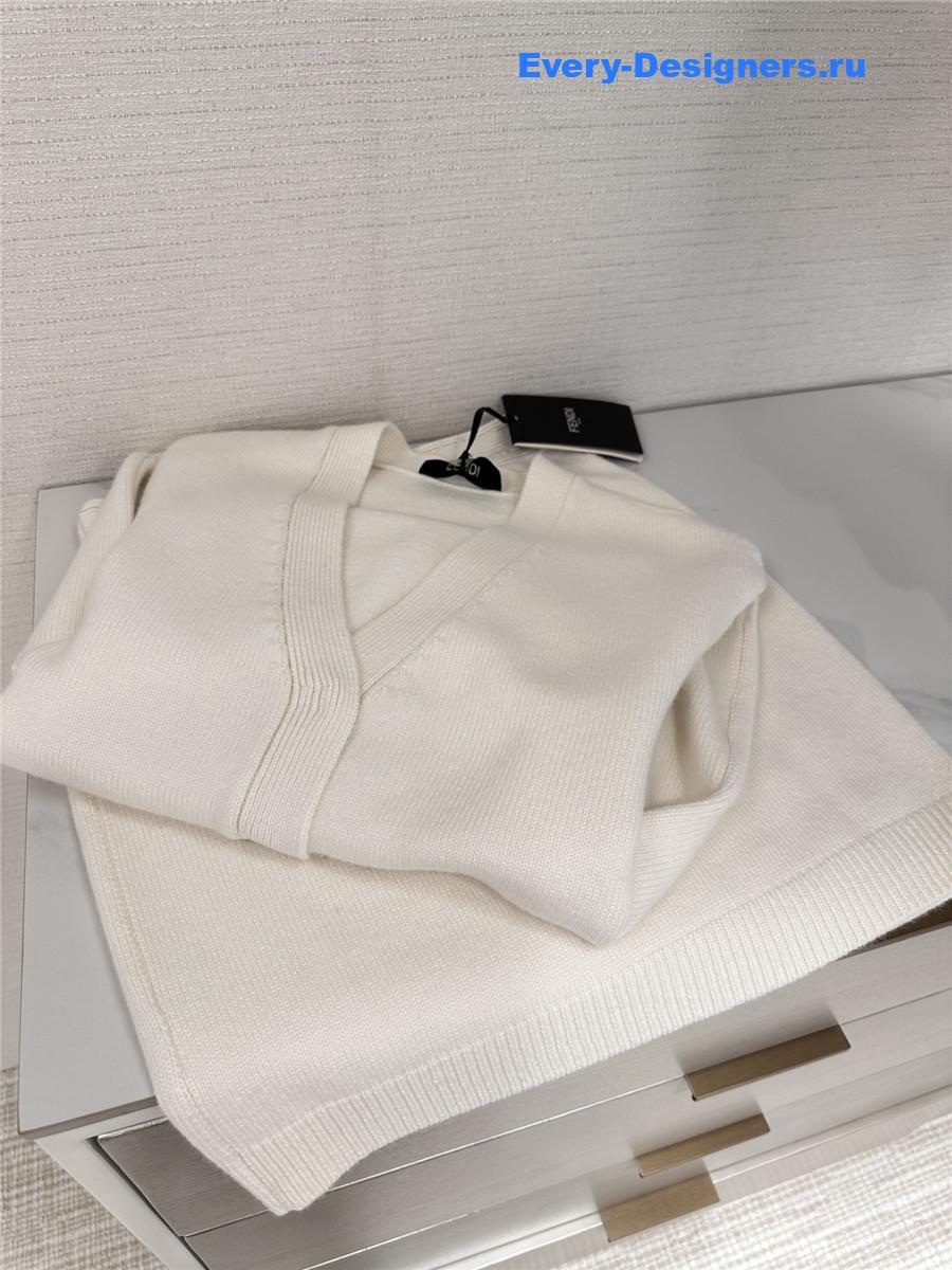 F**di v-neck white cashmere cardigan