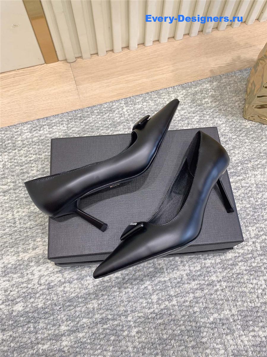 Pra*a black logo-plaque pointed-toe pumps