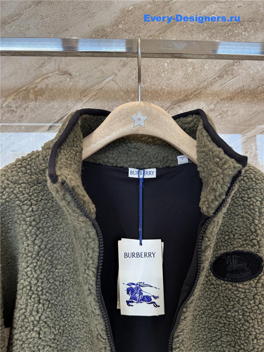 Bv*b*rry green taupe cropped fleece jacket