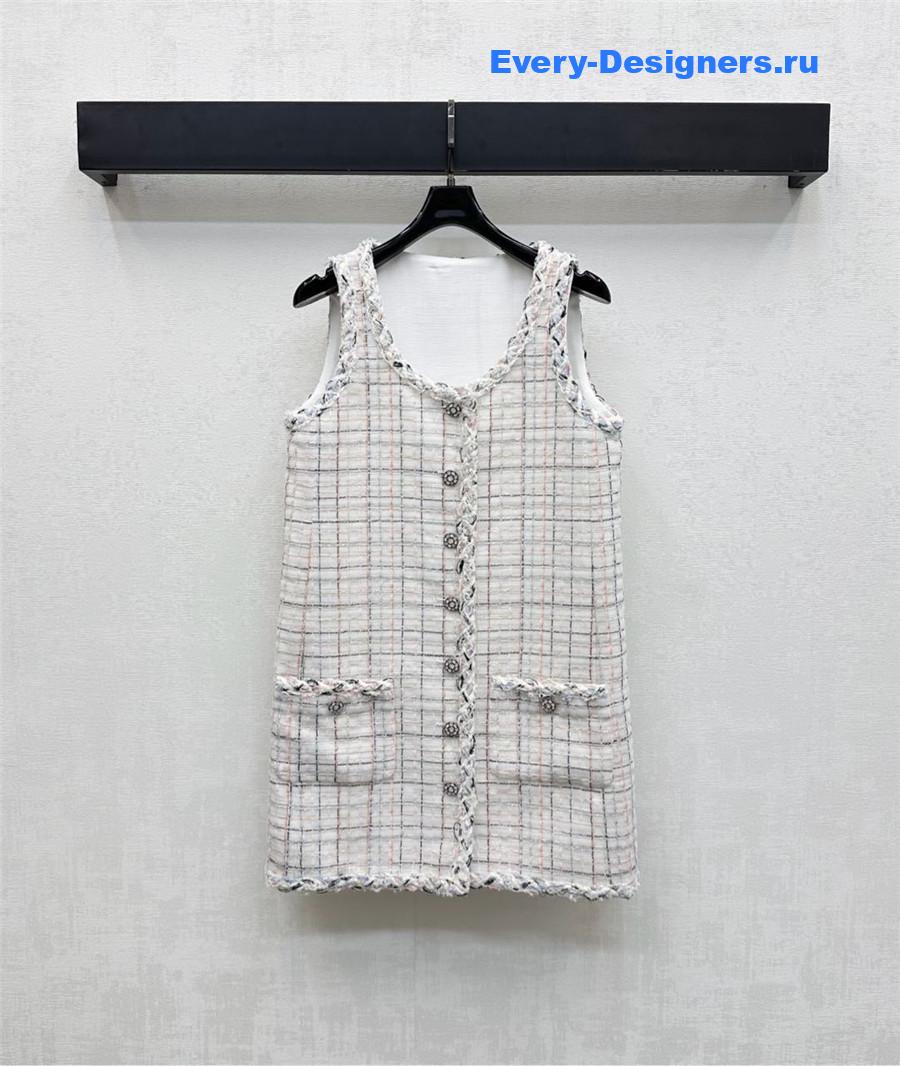 Ch**el white multicolor tweed dress