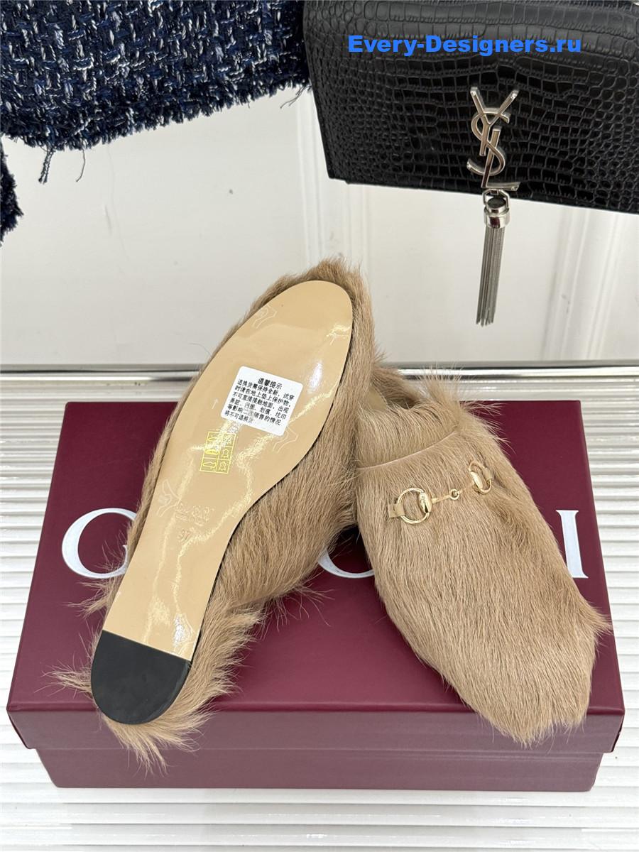 Gvc*1 beige horsebit mule fur slides