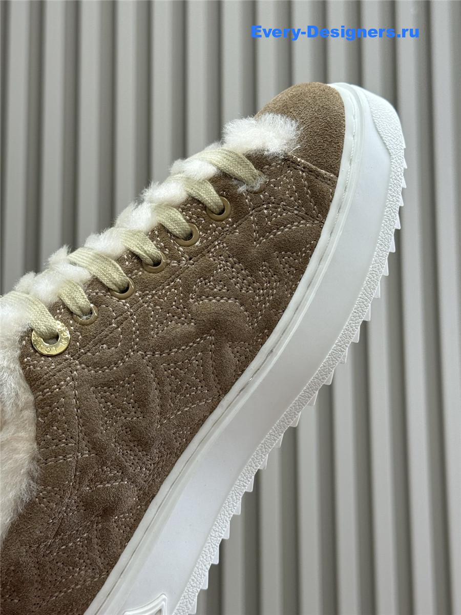l0vis Vvtt0n brown time out shearling sneakers