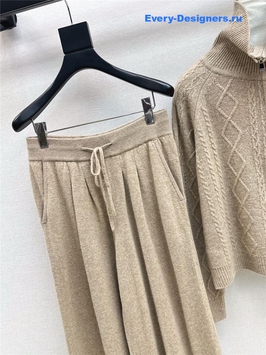 Max Mara Beige Turtleneck Sweater Set