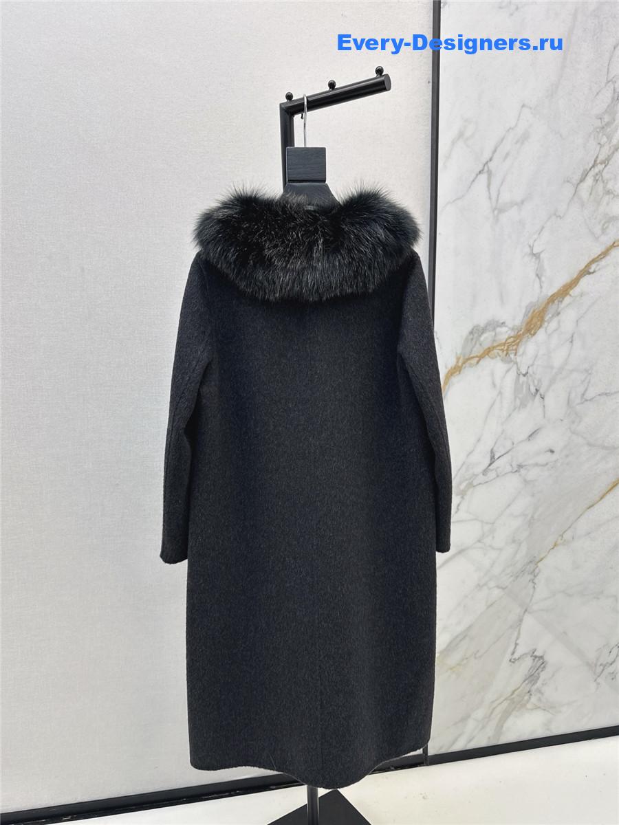 Max Mara Black Fox Fur Collar Long Coat