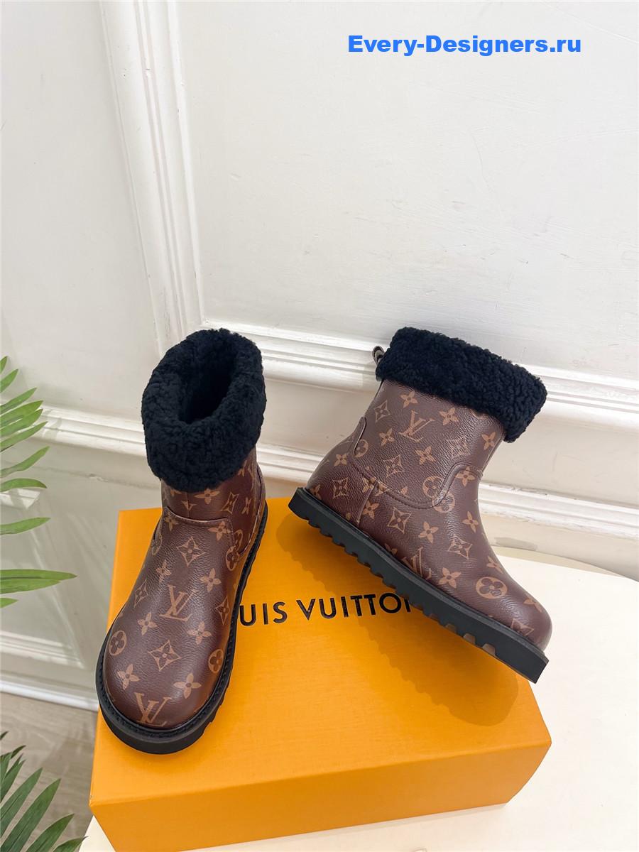 l0vis Vvtt0n lv aspen monogram platform ankle boot