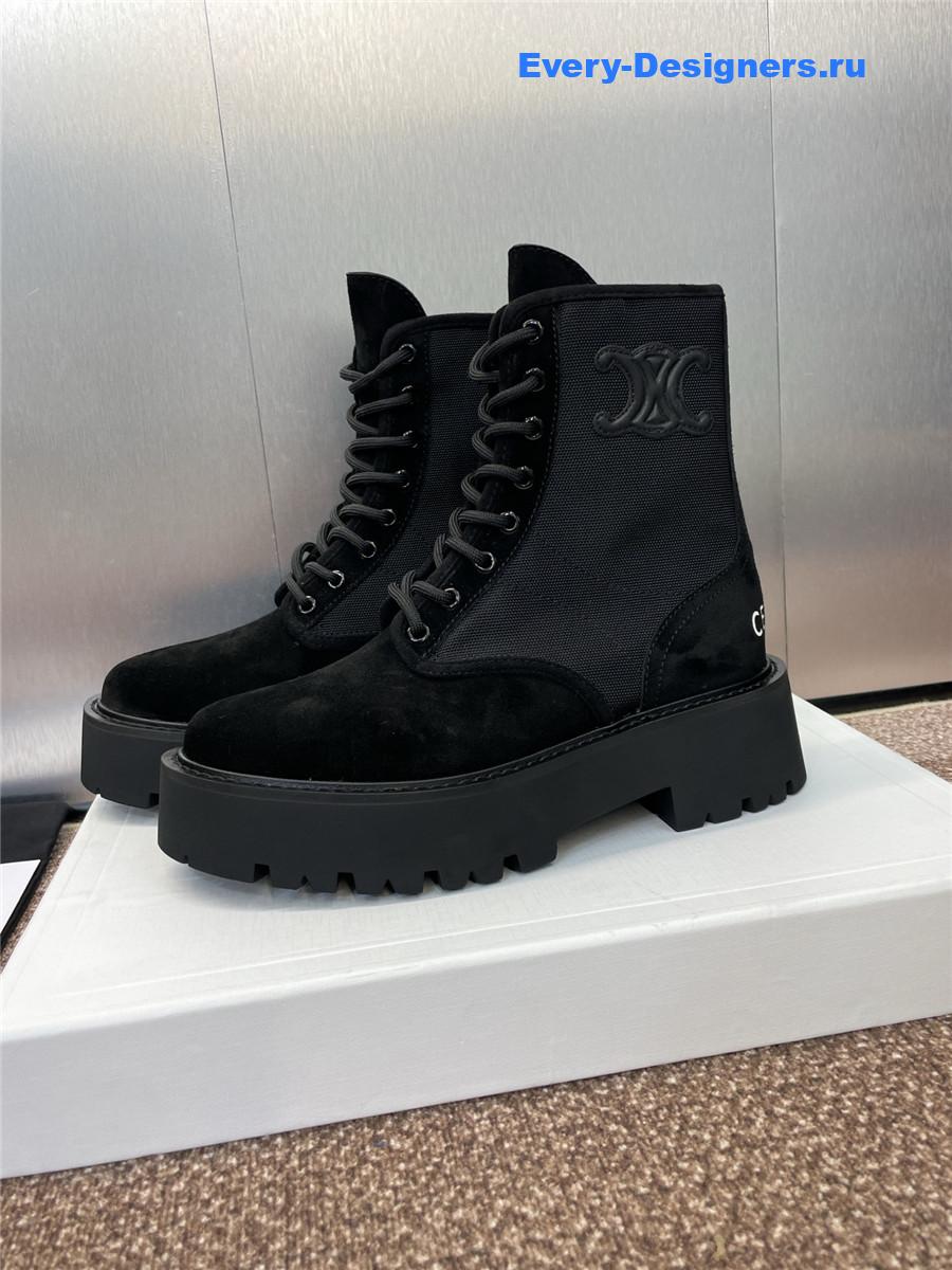 Ce1i*e black bulky laced up boot